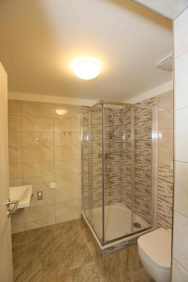 Apartmany Aura Божий Дар Экстерьер фото
